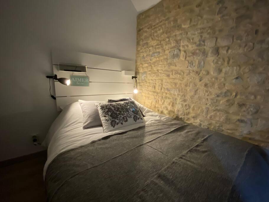 Bed In The City - Appart'Hotel - Historical Center Bayeux Exteriör bild